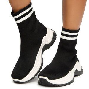 EMMA STOCKING SNEAKERS